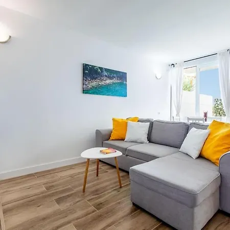 47 Amazing Primavera With Wifi, Terrace, Pool Lejlighed