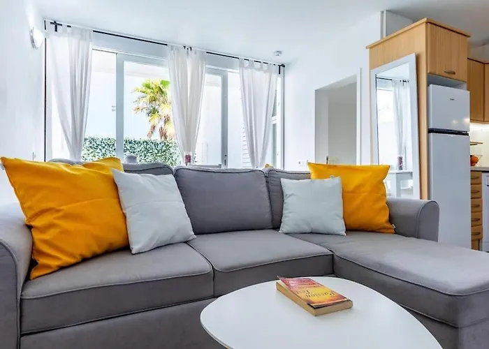 47 Amazing Primavera With Wifi, Terrace, Pool