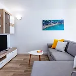 47 Amazing Primavera With Wifi, Terrace, Pool